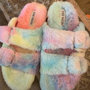 Steve Madden Muli-Color Slides